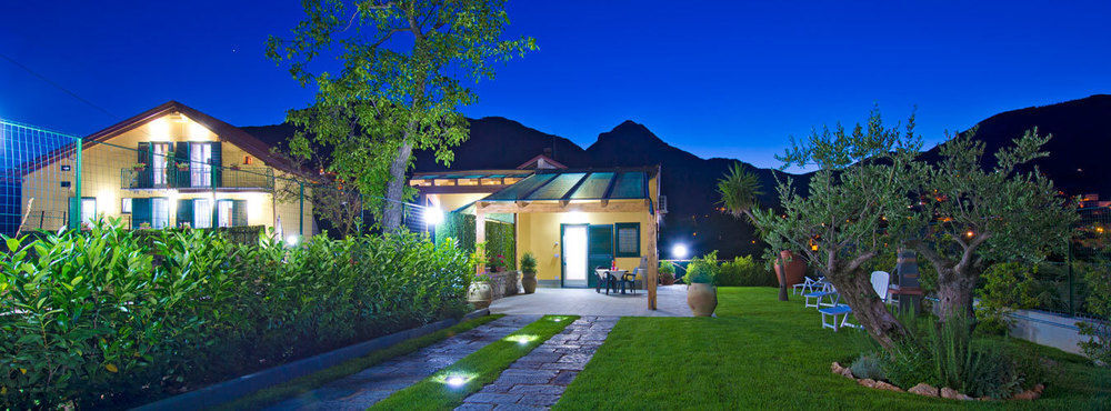 Gli Dei Gemelli Bed & Breakfast Agerola Bagian luar foto