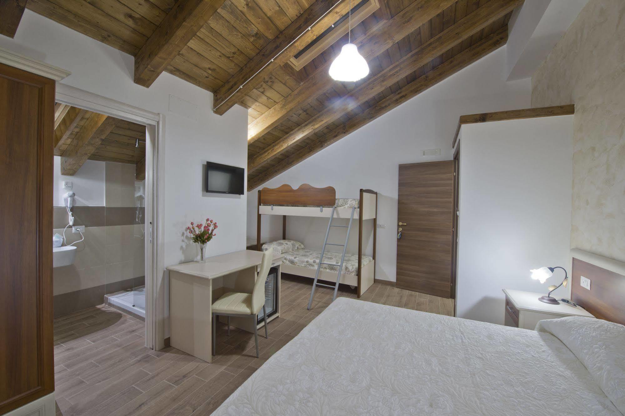 Gli Dei Gemelli Bed & Breakfast Agerola Bagian luar foto