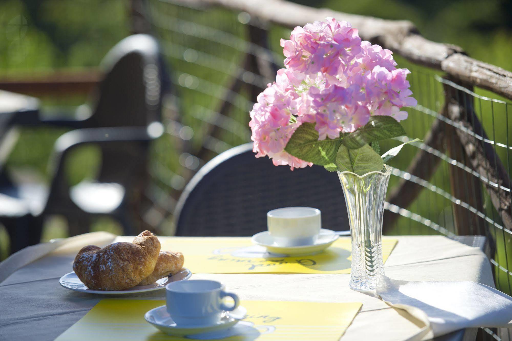 Gli Dei Gemelli Bed & Breakfast Agerola Bagian luar foto
